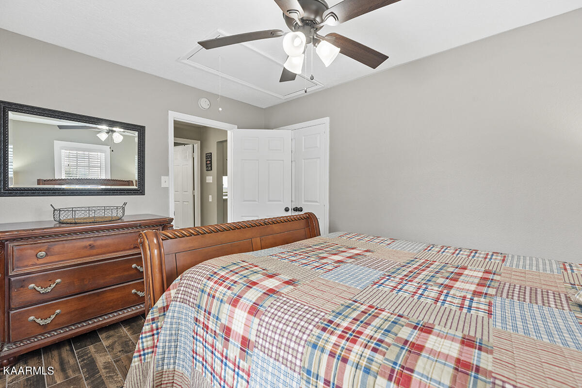 566 Granite Road Clinton, TN 37716 - Photo 22 of 55 DSC_5323 2