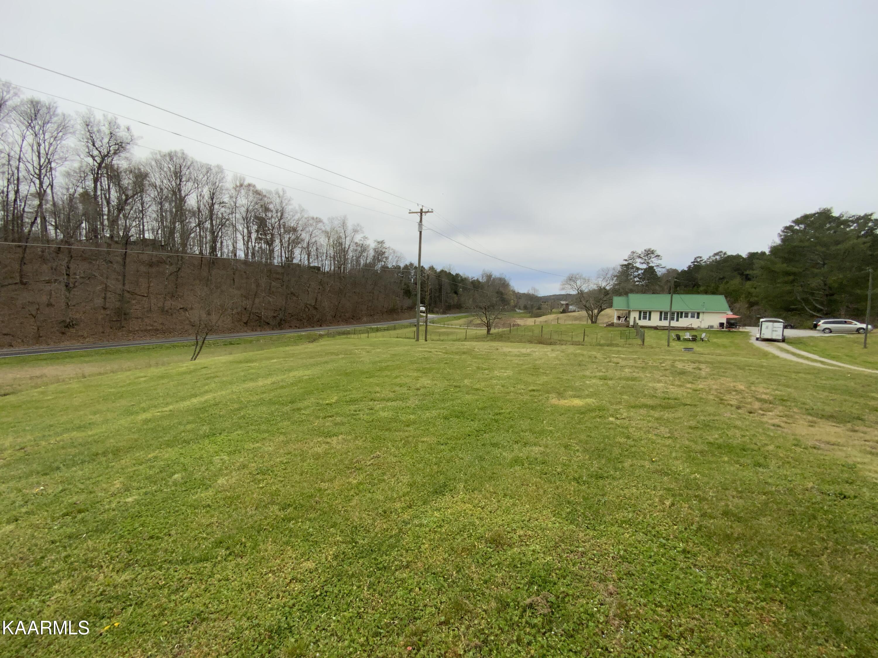 566 Granite Road Clinton, TN 37716 - Photo 30 of 55 B8D6C568-3AAE-4CEC-9A9B-0B2C1FAE5722