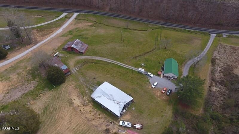566 Granite Road Clinton, TN 37716 - Photo 44 of 55 BFC965E7-6113-418D-88A8-AF09C94D8126