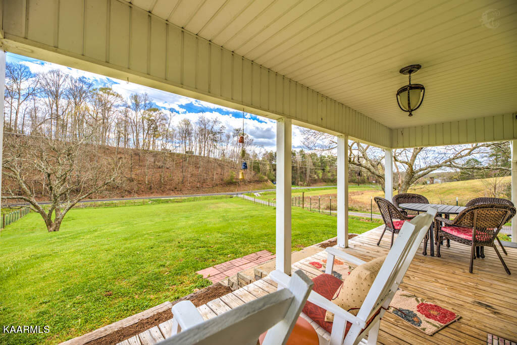 566 Granite Road Clinton, TN 37716 - Photo 6 of 55 220407Grnt566.7-6