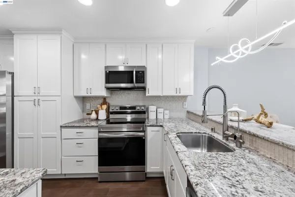 $999,888 | 4159 Amberwood Circle, Pleasanton, CA 94588