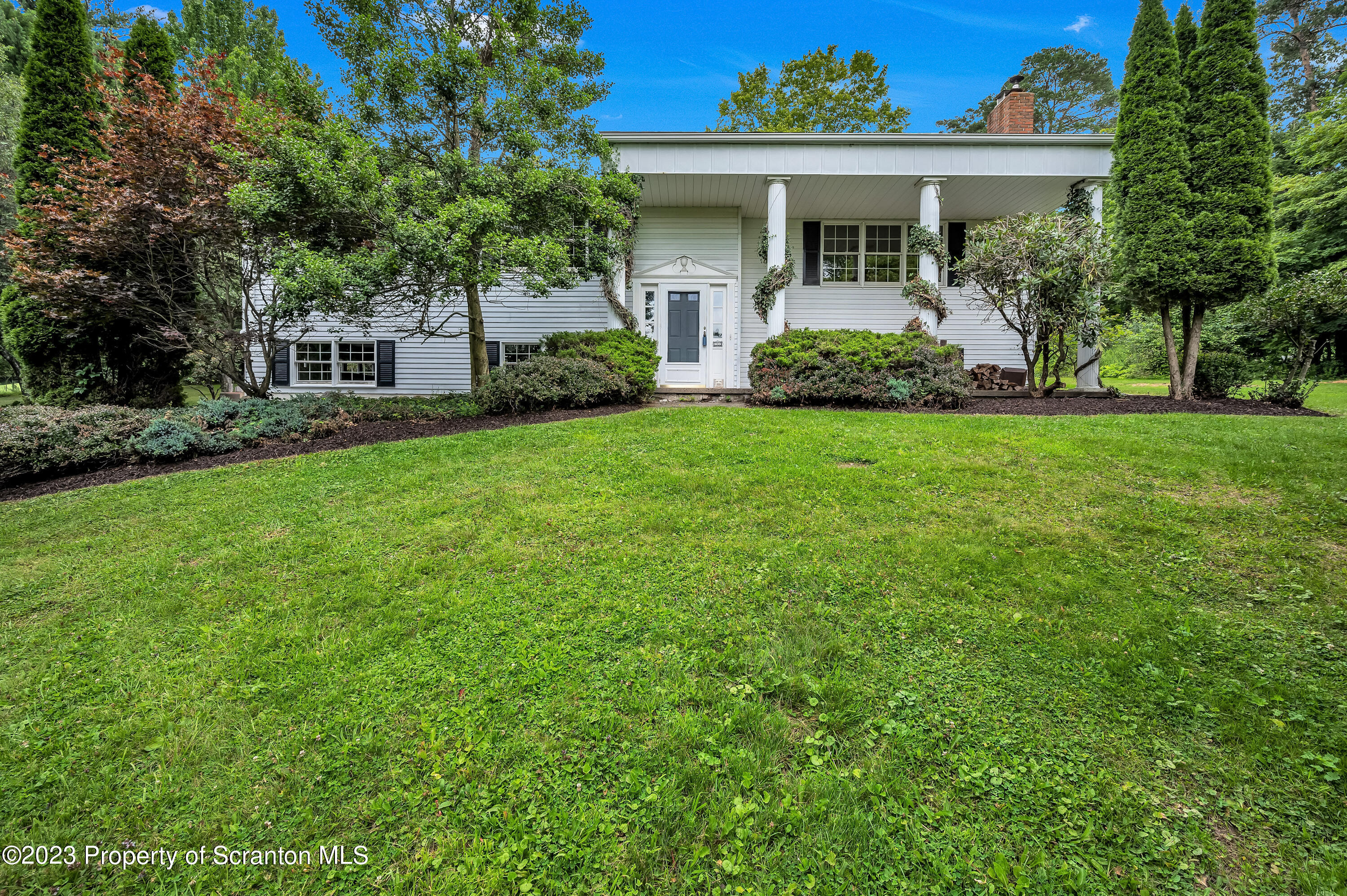 702 South Abington Road Clarks Summit, PA 18411 - Photo 1 of 49 Gallery Image 1