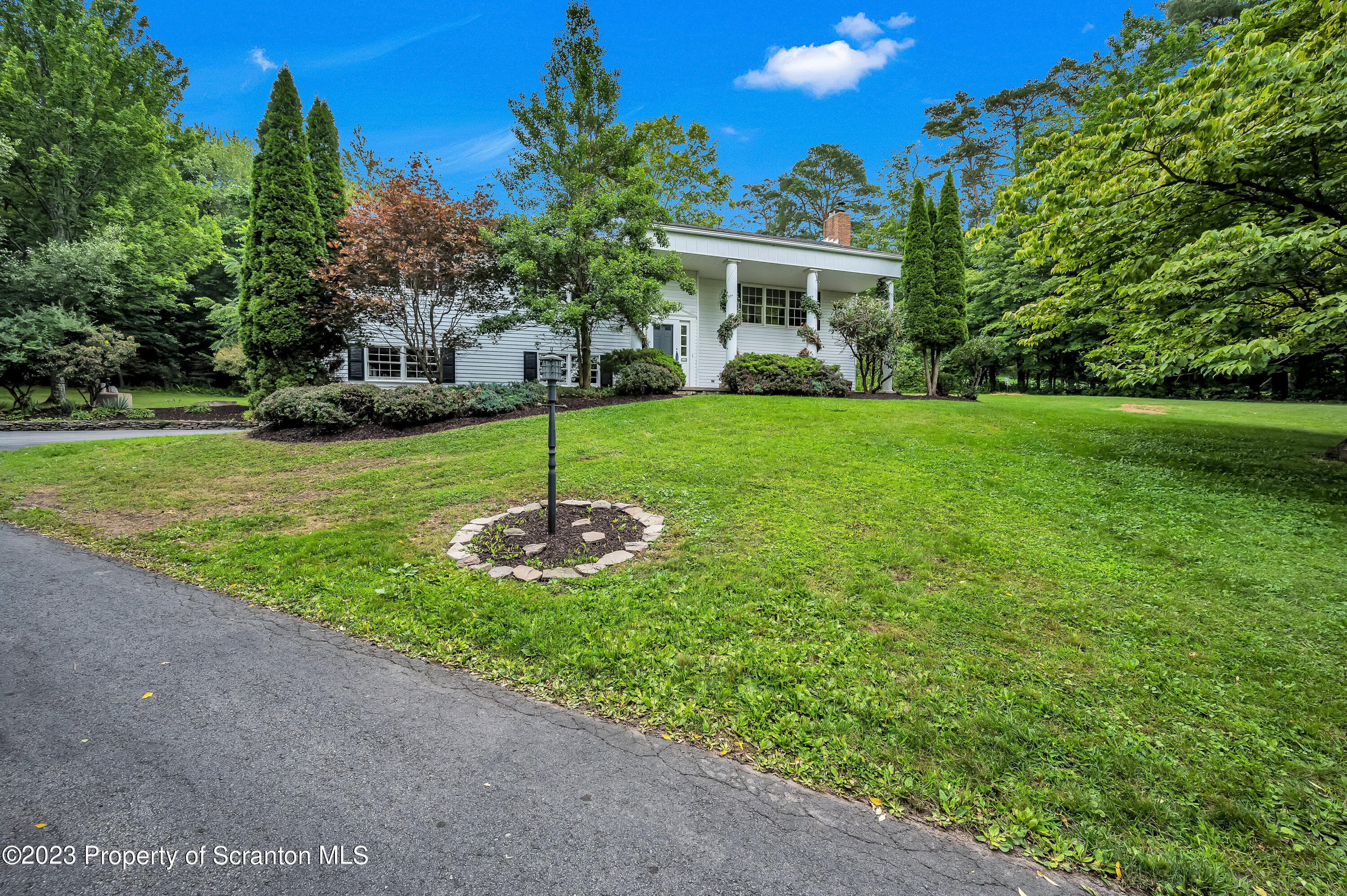 702 South Abington Road Clarks Summit, PA 18411 - Photo 47 of 49 Gallery Image 47