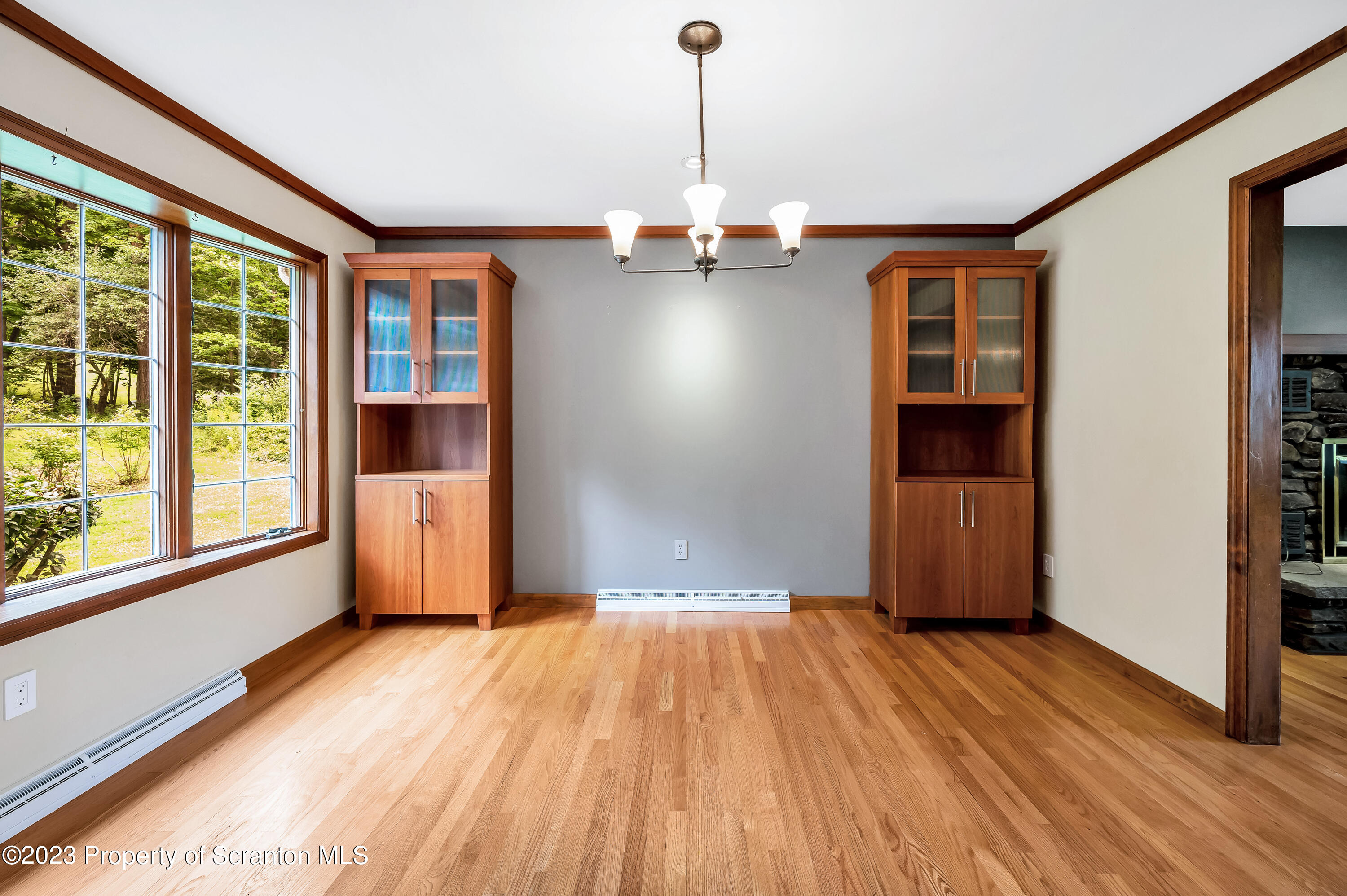 702 South Abington Road Clarks Summit, PA 18411 - Photo 7 of 49 Gallery Image 7