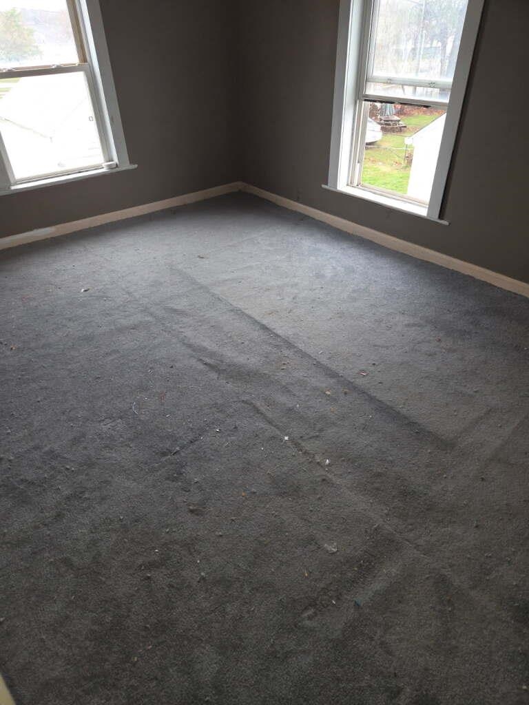 316 Howard Street Bay City, MI 48708 - Photo 12 of 25