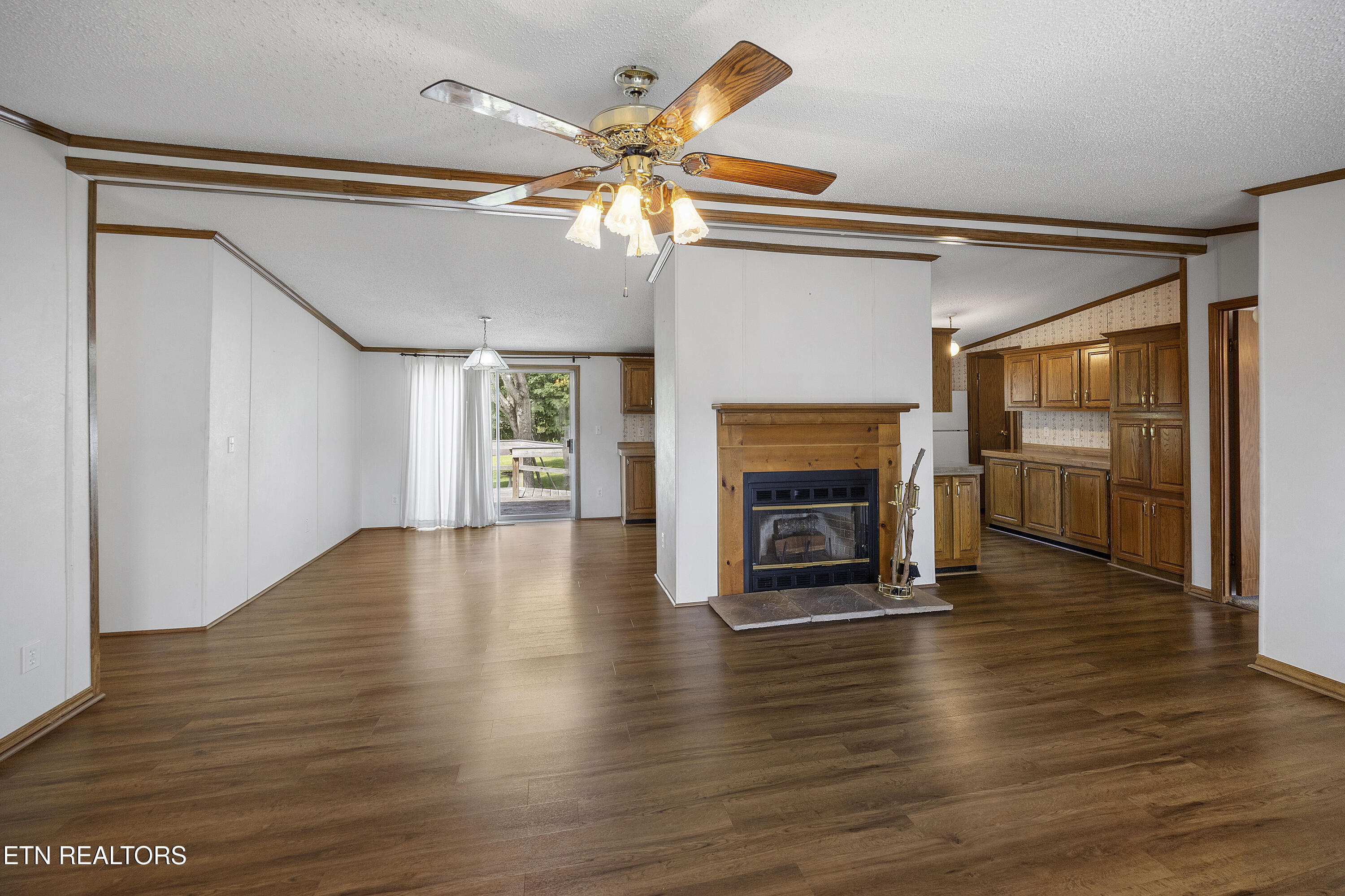 8125 Brickyard Road Powell, TN 37849 - Photo 15 of 34 L40A6212