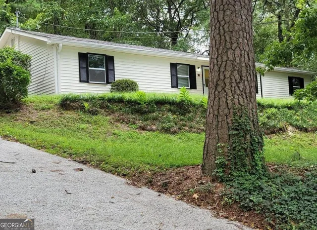 $1,650 | 2888 Parrott Avenue Northwest, Unit A, Atlanta, GA 30318