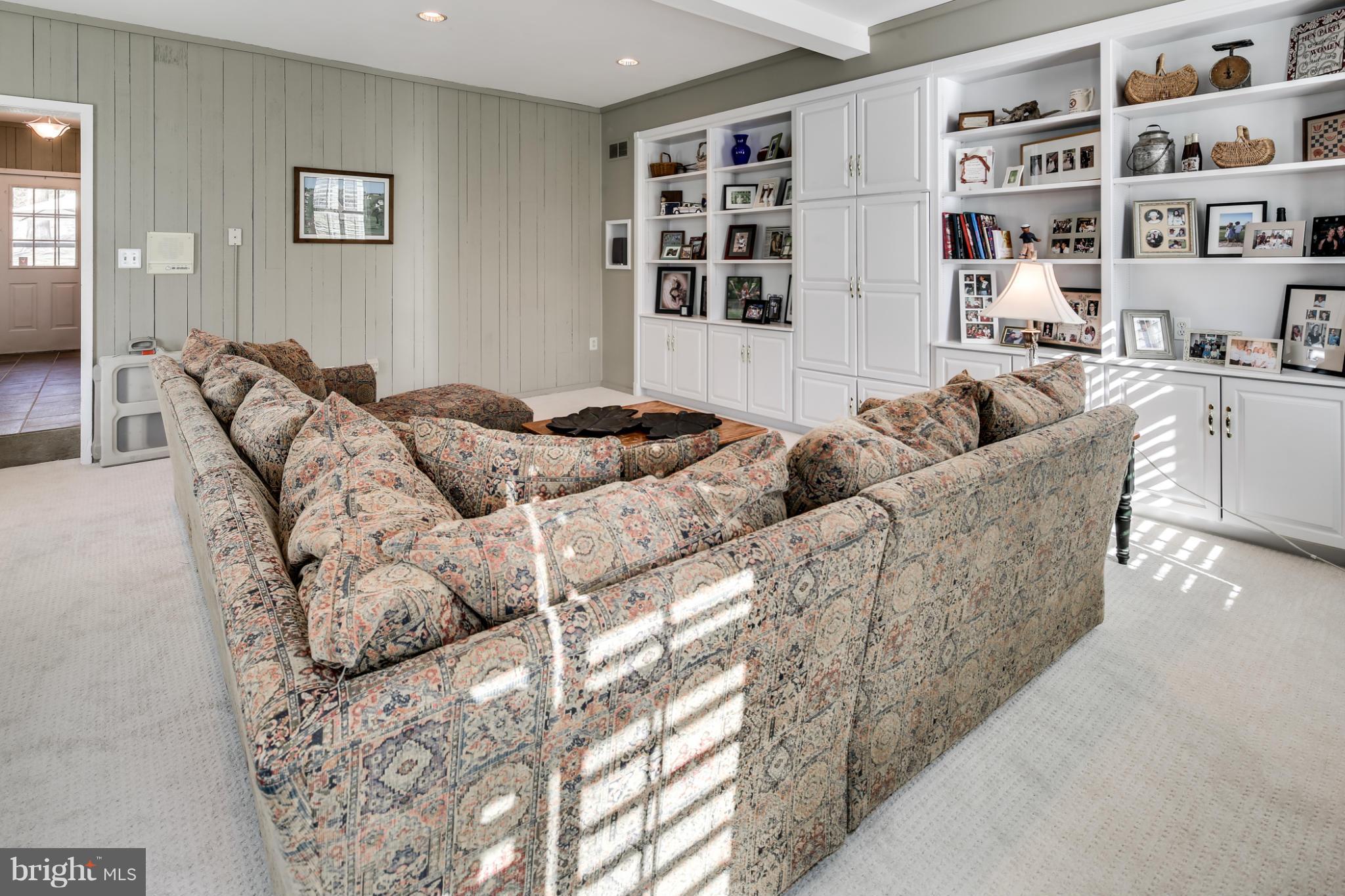 4127 Sharp Road Glenelg, MD 21737 - Photo 16 of 29 2nd family room for home theatre?