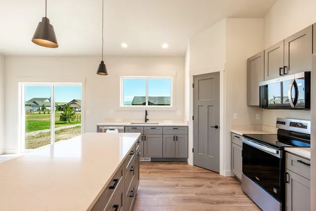 $405,000 | 1452 Stone Rdg Dr., Ranchester, WY 82839