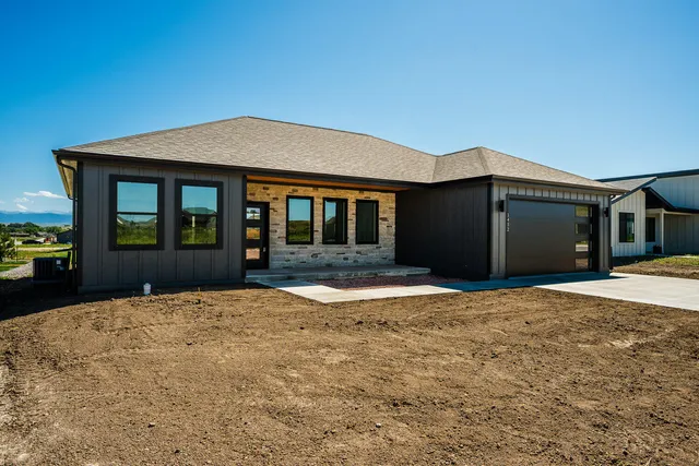 $405,000 | 1452 Stone Rdg Dr., Ranchester, WY 82839