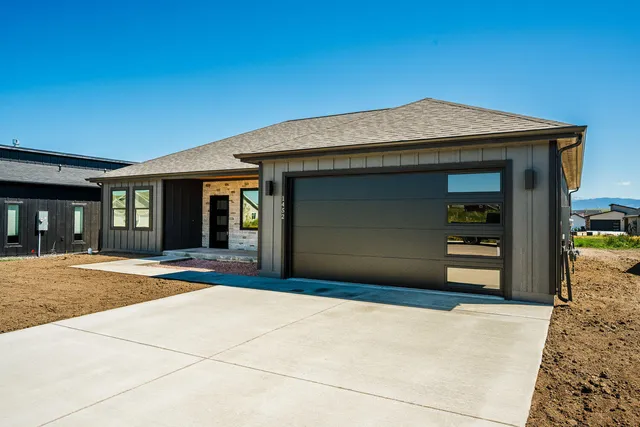 $405,000 | 1452 Stone Rdg Dr., Ranchester, WY 82839