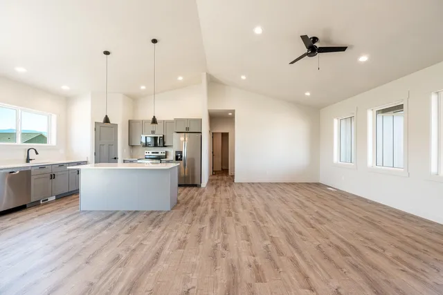 $405,000 | 1452 Stone Rdg Dr., Ranchester, WY 82839