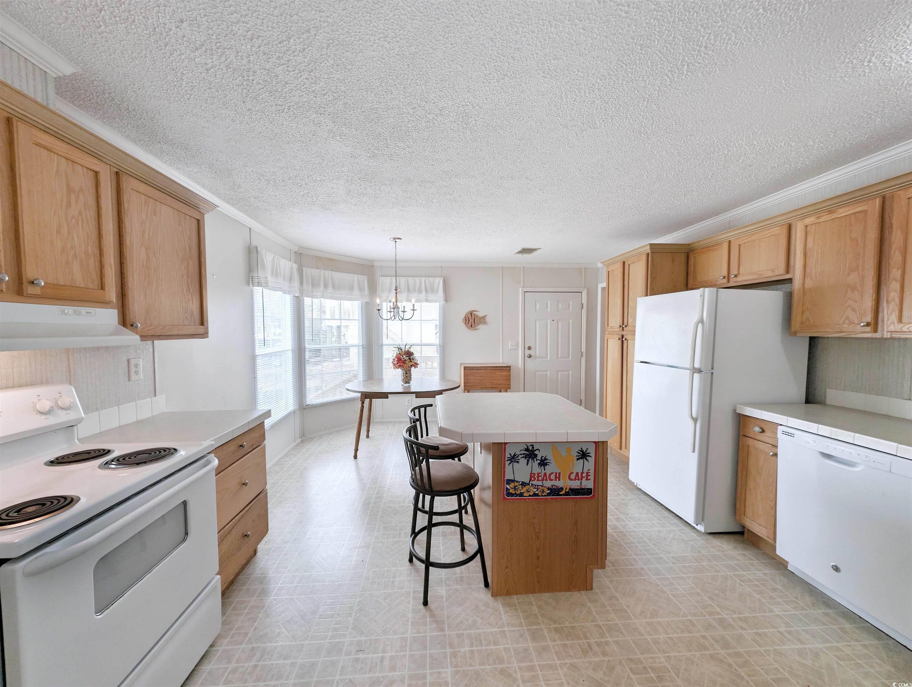 412 Vista Drive Murrells Inlet, SC 29576 - Photo 13 of 40