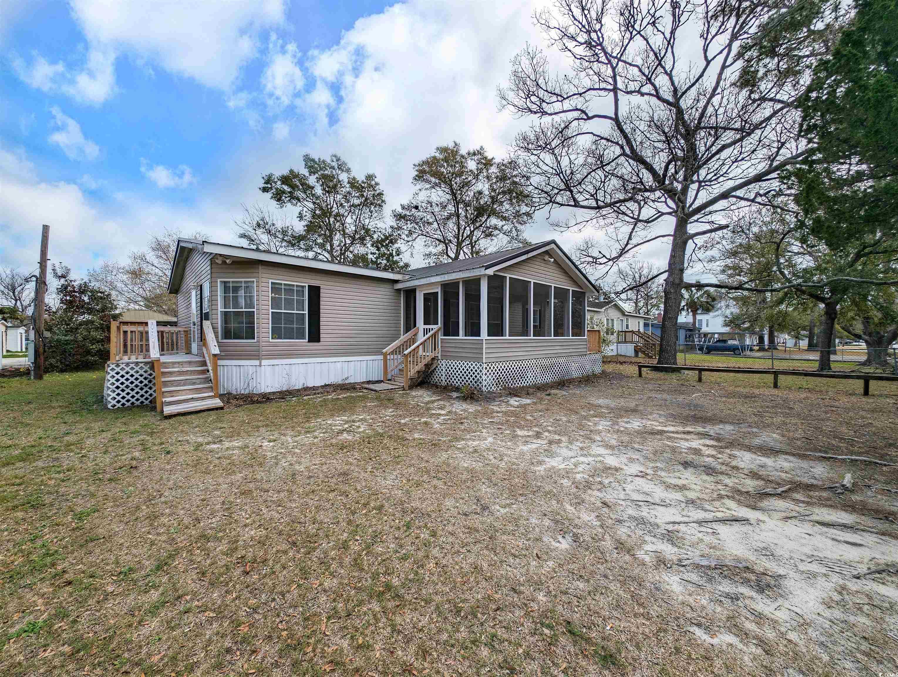 412 Vista Drive Murrells Inlet, SC 29576 - Photo 3 of 40