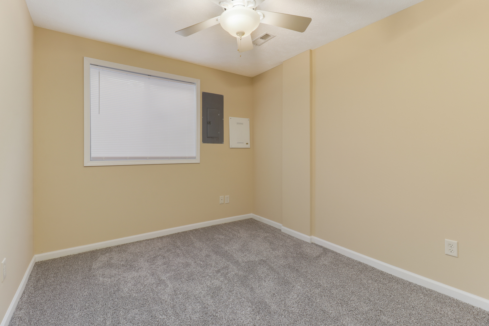 520 Wild Turkey Lane Normal, IL 61761 - Photo 24 of 29 Gallery Image 24