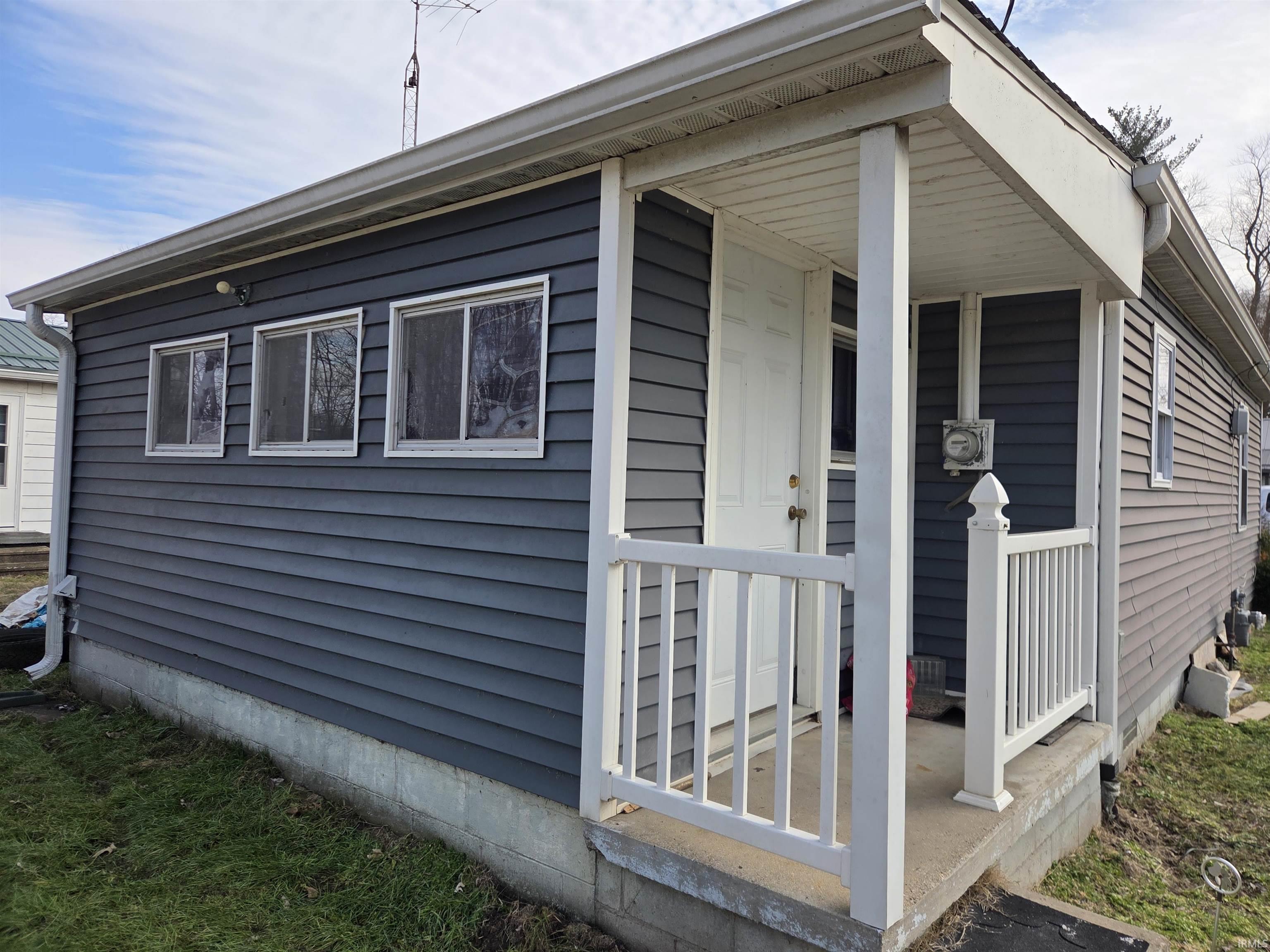 411 Matilda Street Elnora, IN 47529 - Photo 3 of 7
