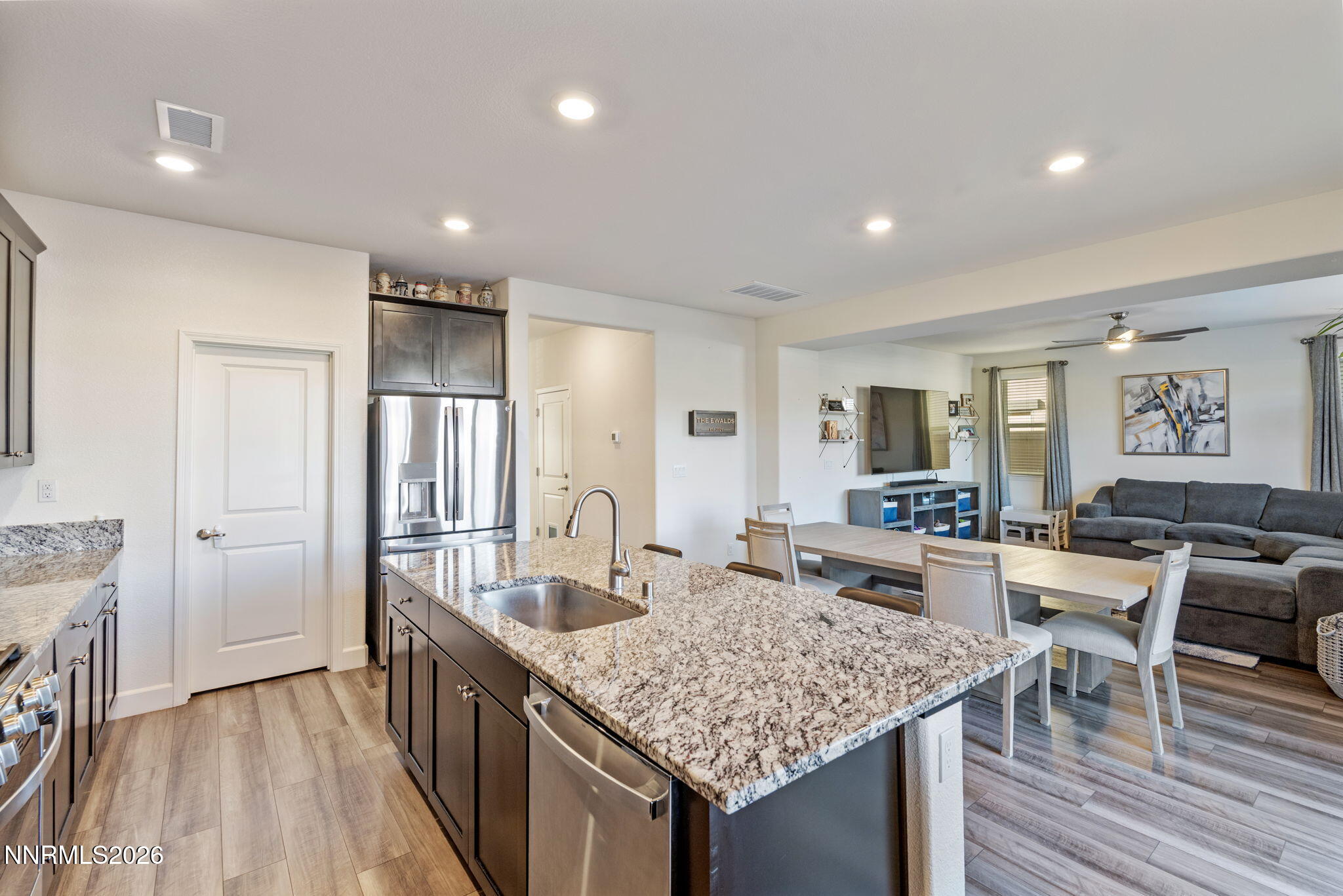 9764 Quartette Drive Reno, NV 89521 - Photo 11 of 34 13-web-or-mls-DSC04452