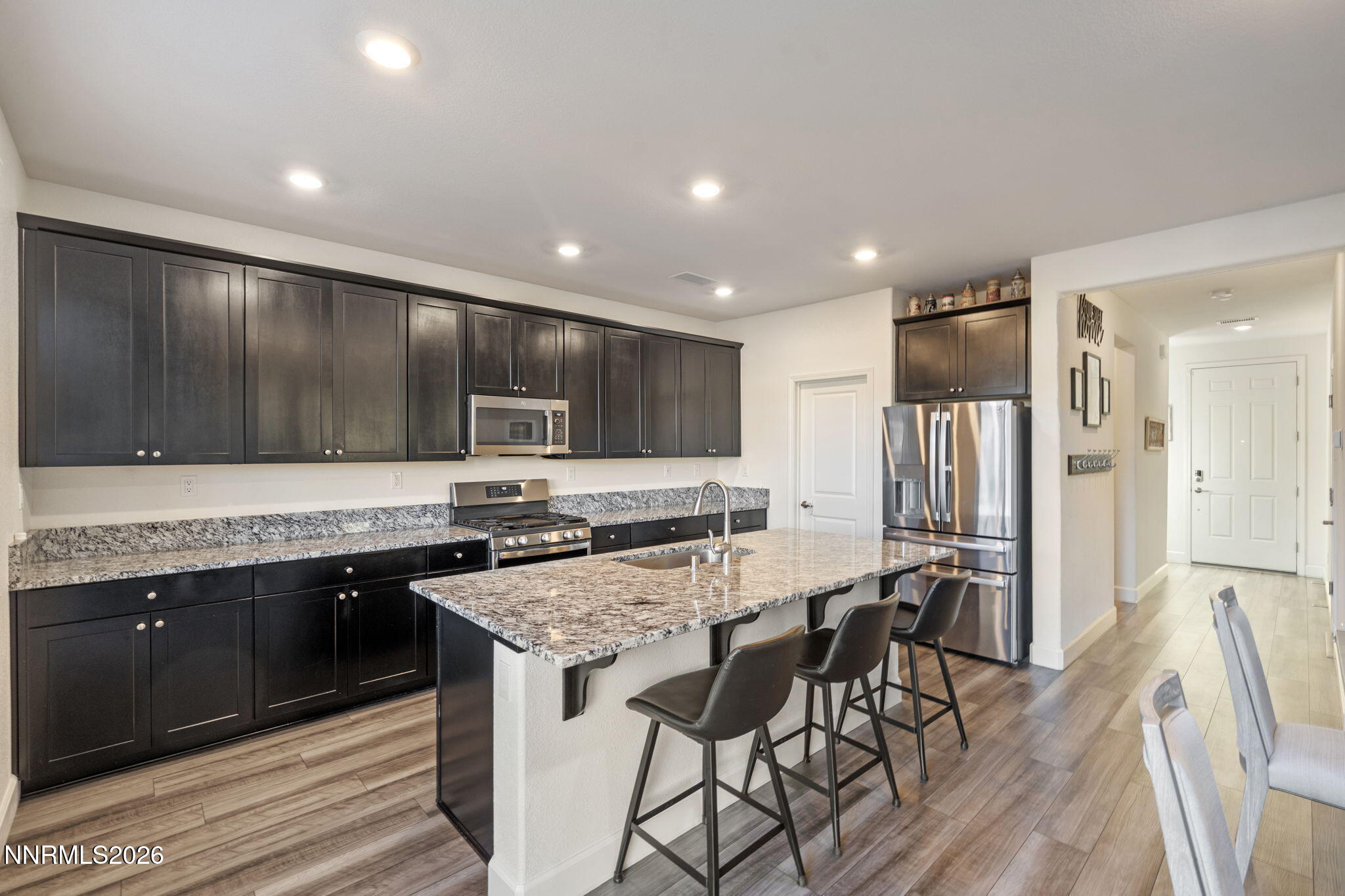 9764 Quartette Drive Reno, NV 89521 - Photo 6 of 34 10-web-or-mls-DSC04435