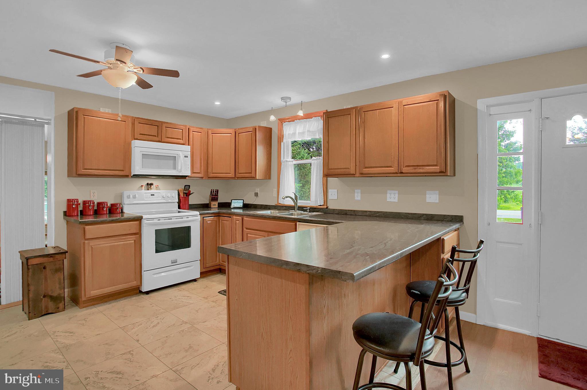 104 East Springville Road Boiling Springs, PA 17007 - Photo 9 of 32 Gallery Image 9