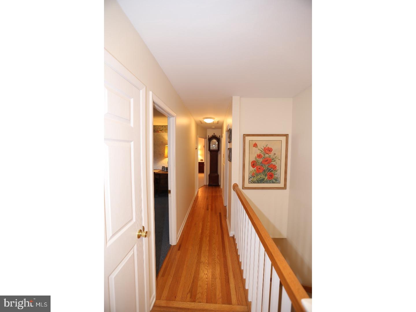 37 Street Road Newtown Square, PA 19073 - Photo 12 of 24 Hallway