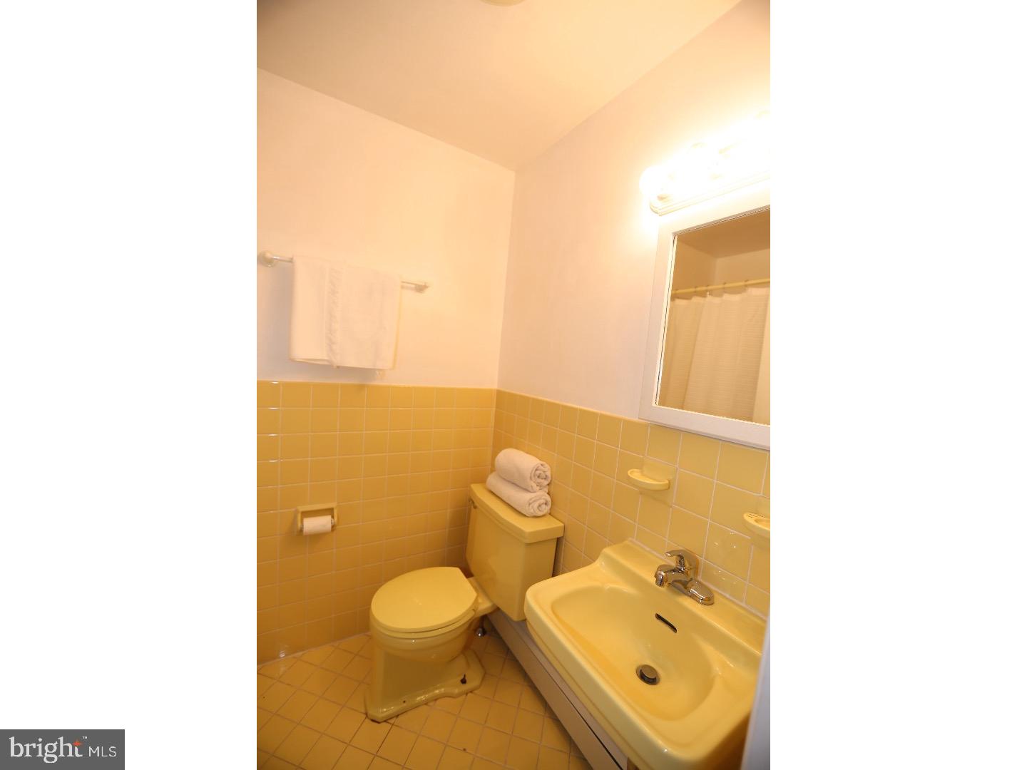 37 Street Road Newtown Square, PA 19073 - Photo 19 of 24 Bathroom