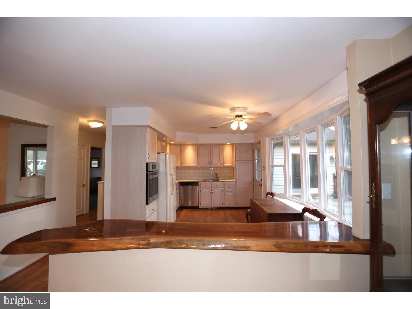 37 Street Road Newtown Square, PA 19073 - Photo 8 of 24 Kitchen