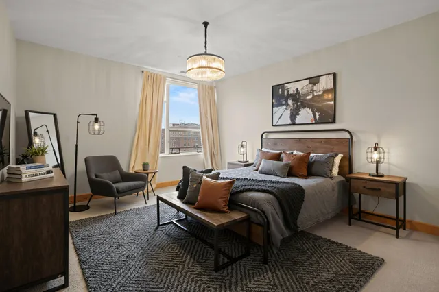 $4,500 | 1111 North Marshall Street, Unit 704, Milwaukee, WI 53202