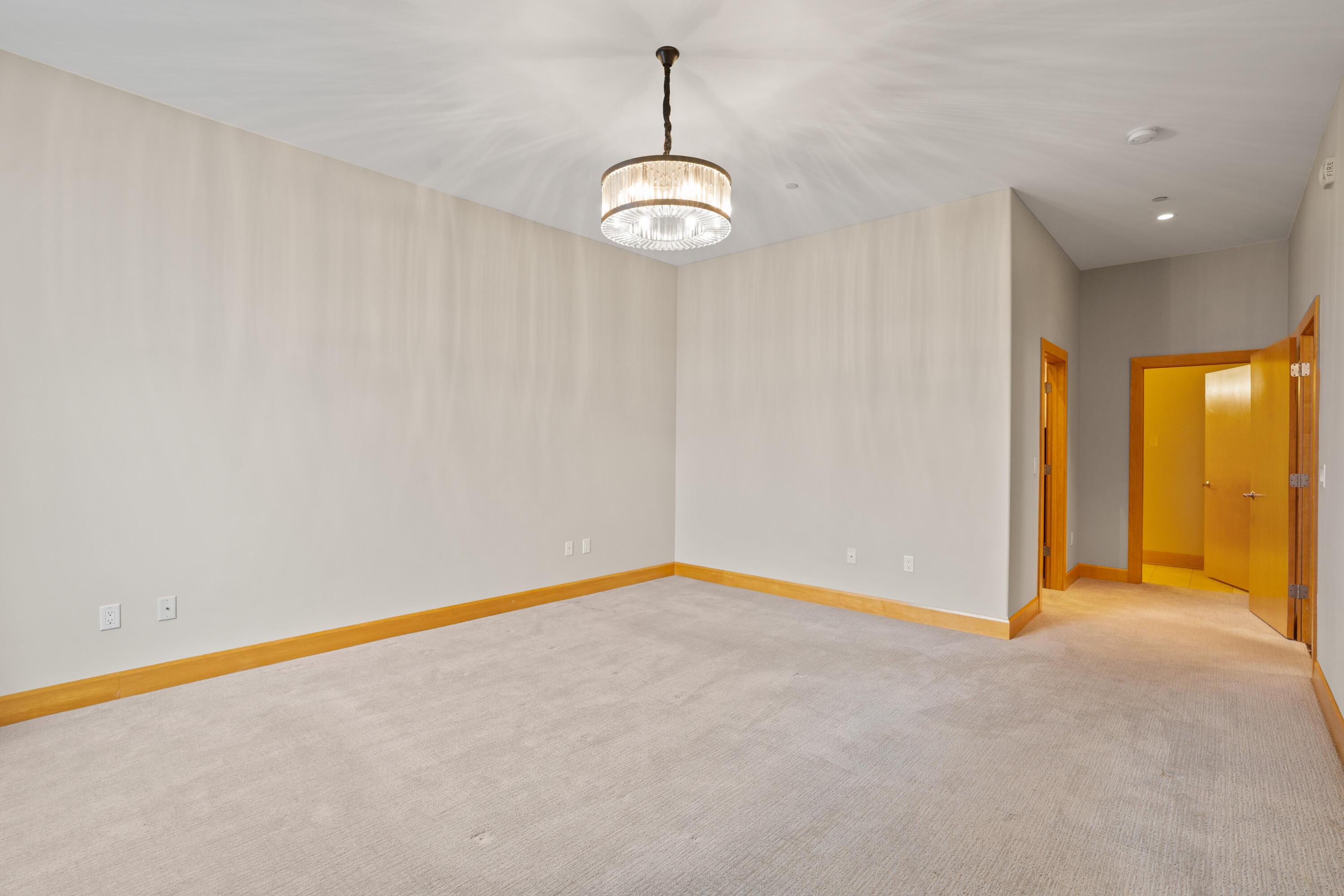 1111 North Marshall Street, Unit 704 Milwaukee, WI 53202 - Photo 15 of 42 Primary Suite