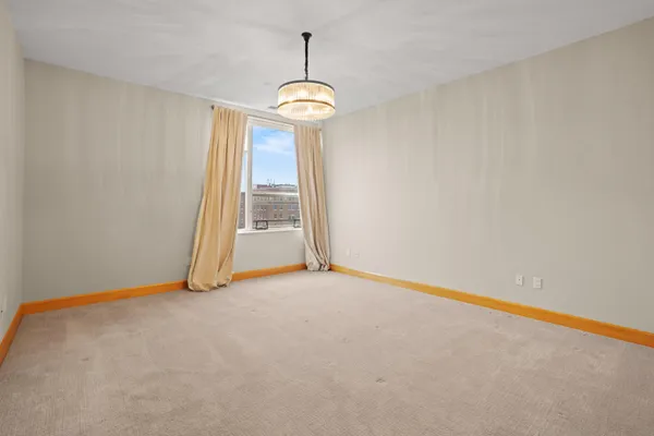 $4,500 | 1111 North Marshall Street, Unit 704, Milwaukee, WI 53202