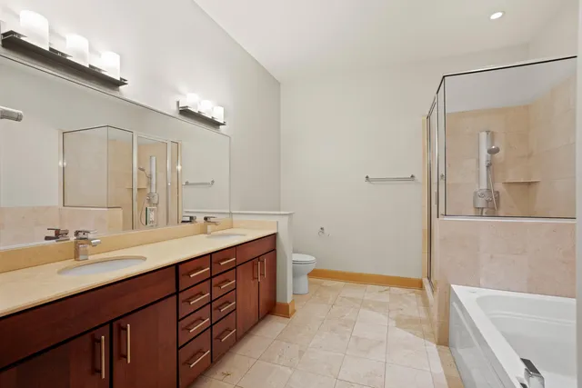 $4,500 | 1111 North Marshall Street, Unit 704, Milwaukee, WI 53202