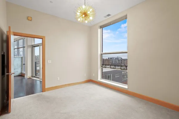 $4,500 | 1111 North Marshall Street, Unit 704, Milwaukee, WI 53202