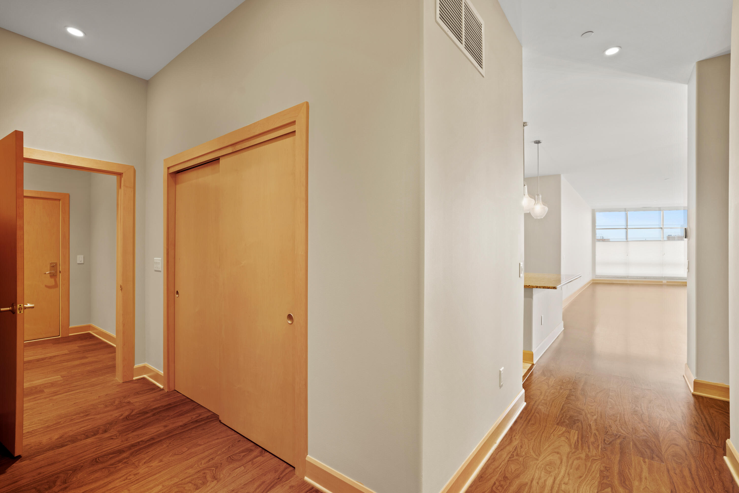 1111 North Marshall Street, Unit 704 Milwaukee, WI 53202 - Photo 29 of 42 Hallway