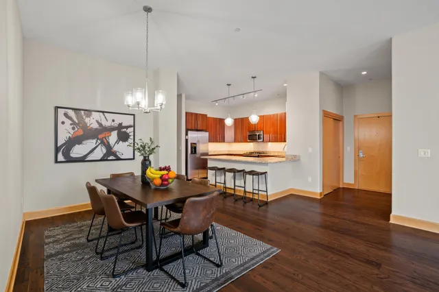 $4,500 | 1111 North Marshall Street, Unit 704, Milwaukee, WI 53202