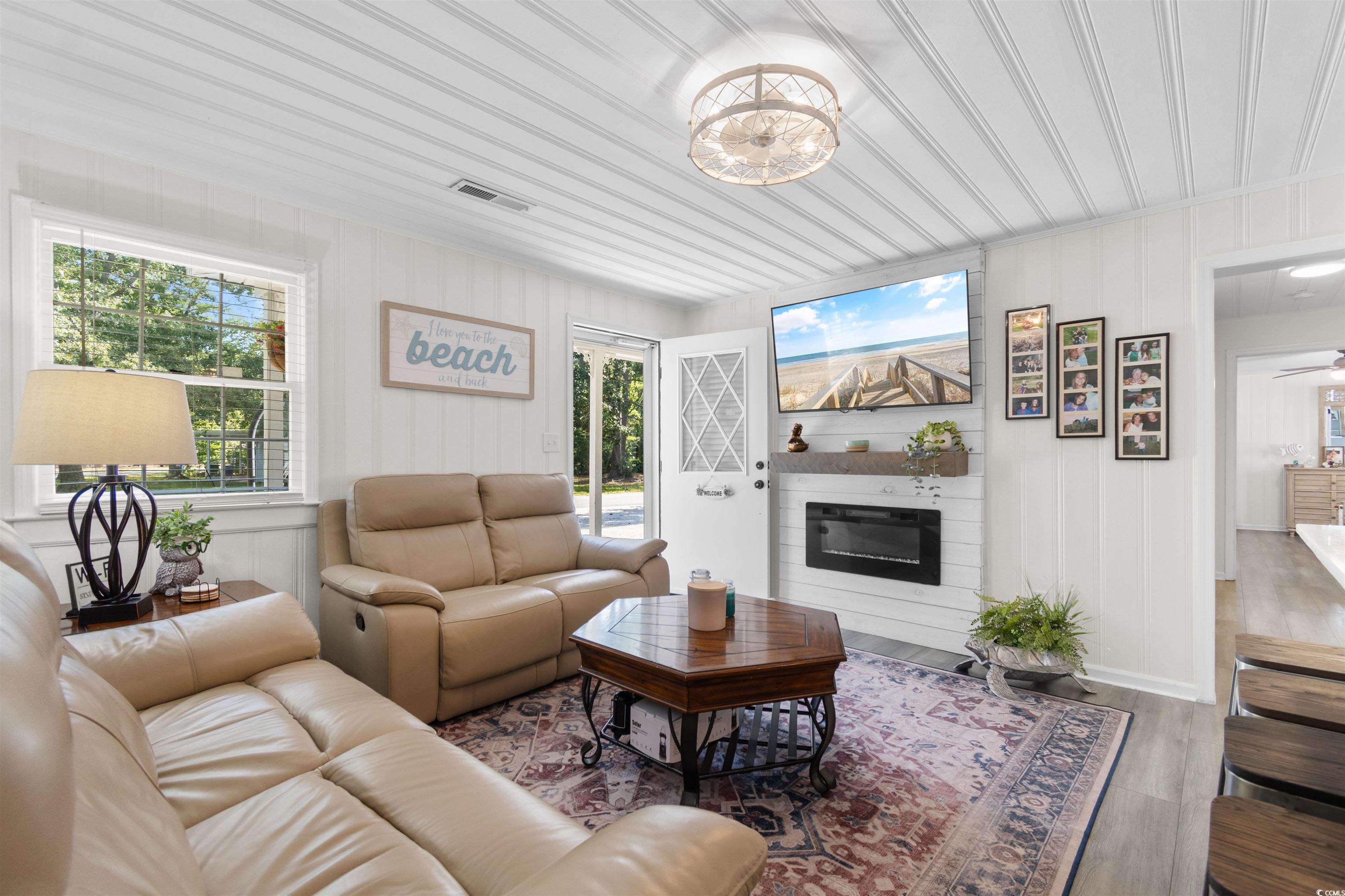 627 Pine Drive Surfside Beach, SC 29575 - Photo 5 of 40