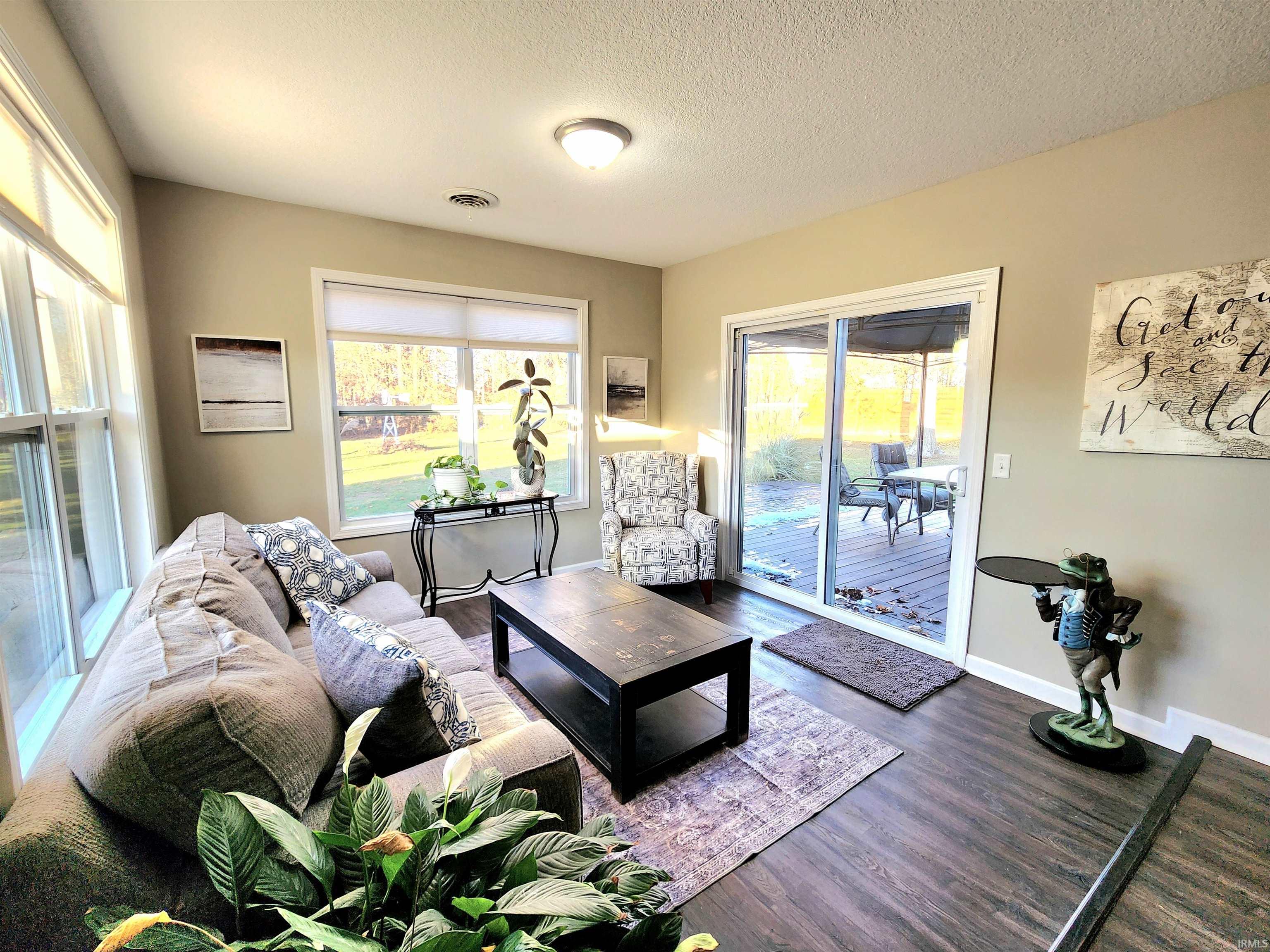 9055 Seiler Road New Haven, IN 46774 - Photo 12 of 36