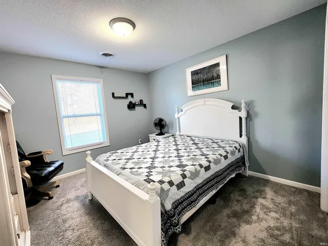 $369,900 | 9055 Seiler Road, New Haven, IN 46774