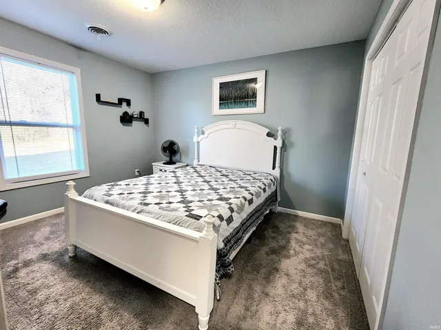 $369,900 | 9055 Seiler Road, New Haven, IN 46774