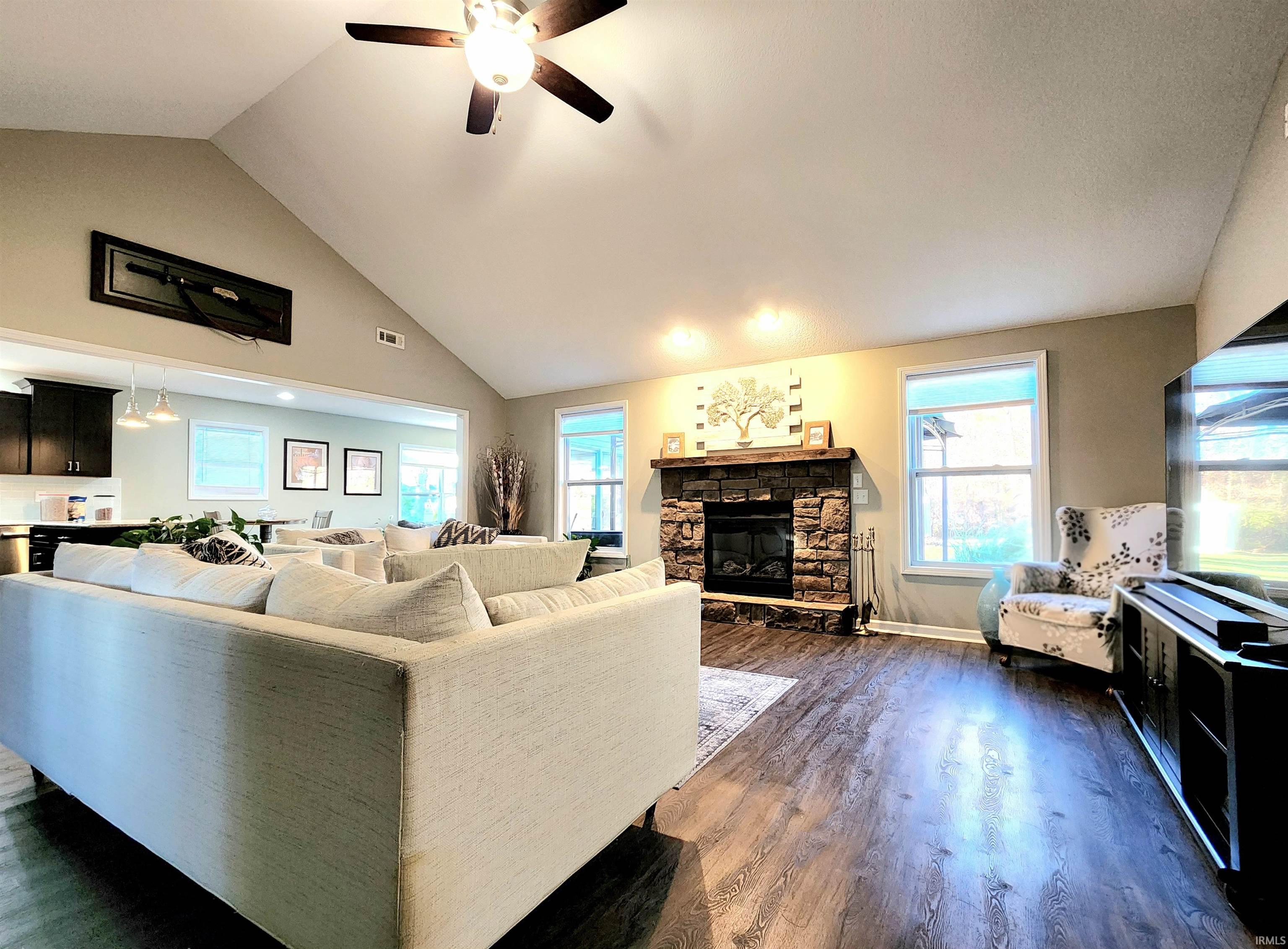 9055 Seiler Road New Haven, IN 46774 - Photo 6 of 36