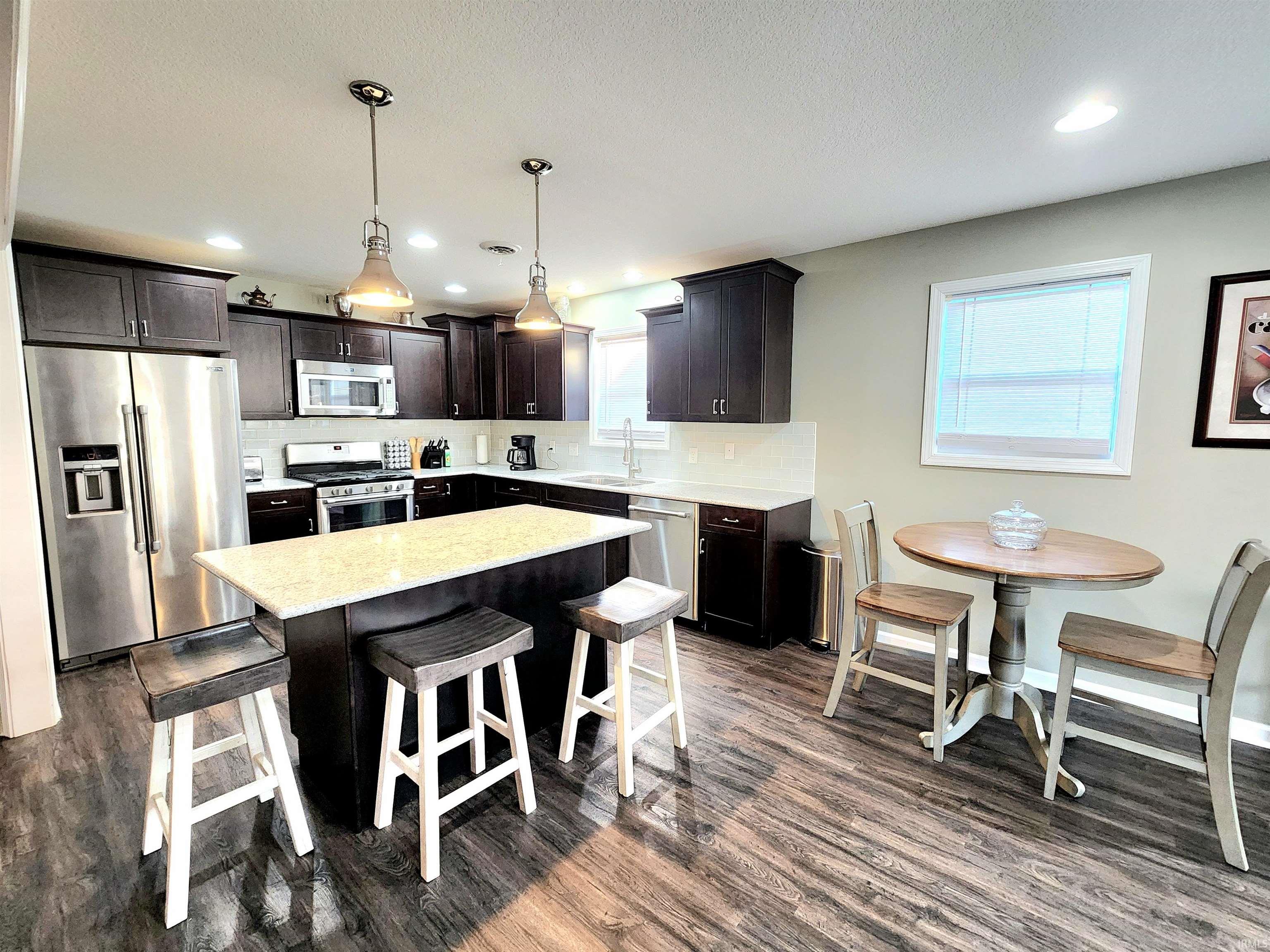 9055 Seiler Road New Haven, IN 46774 - Photo 9 of 36