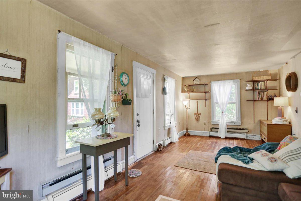 2115 Spring Street Reading, PA 19609 - Photo 7 of 25 Gallery Image 7