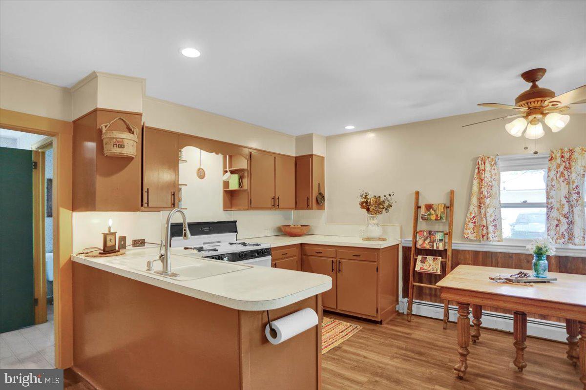 2115 Spring Street Reading, PA 19609 - Photo 8 of 25 Gallery Image 8