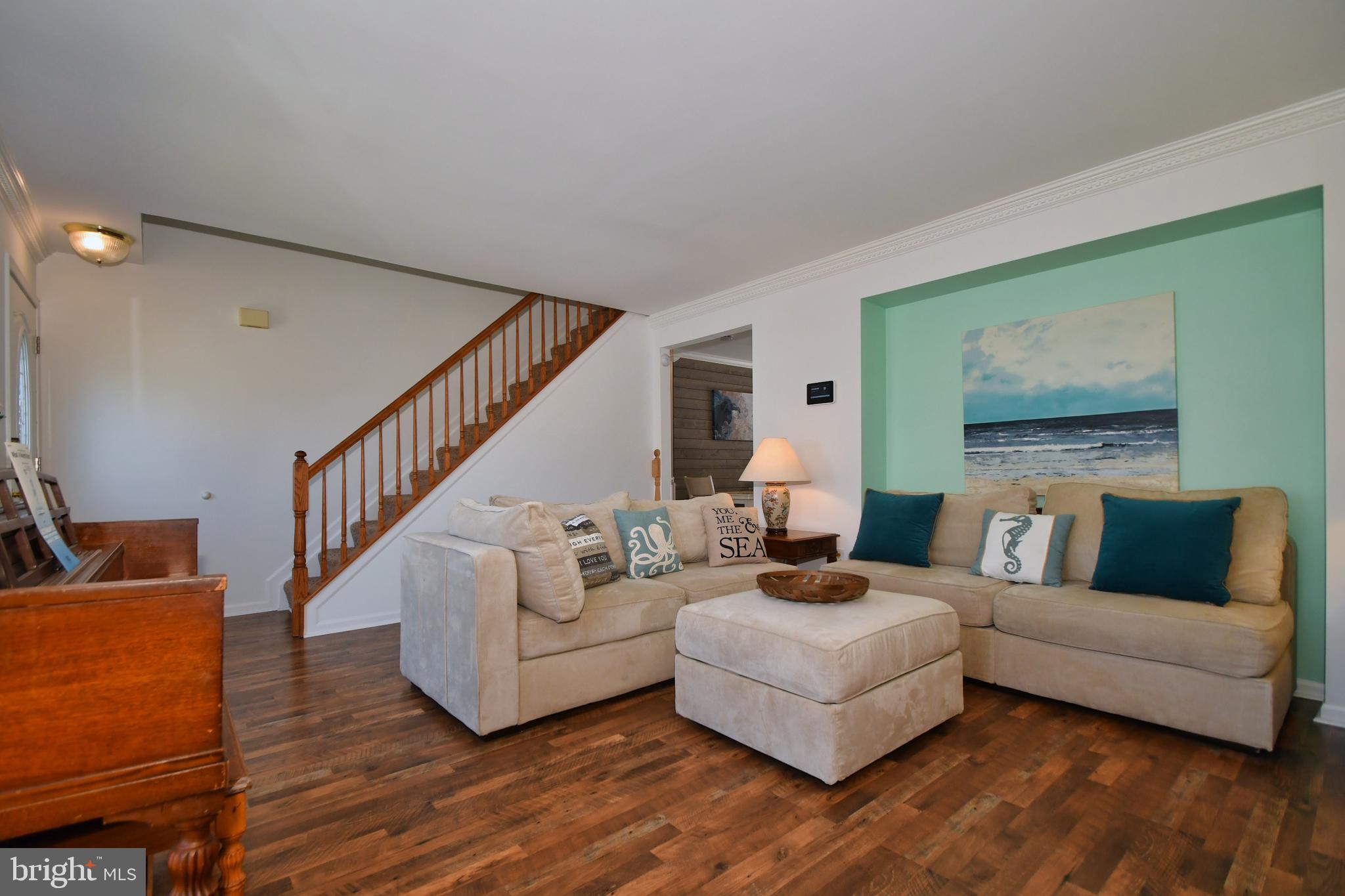341 Enfield Road Joppa, MD 21085 - Photo 5 of 51 Living Room (Main Level)
