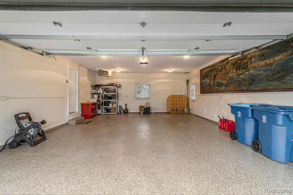 2438 Grove Park Road Fenton, MI 48430 - Photo 29 of 46