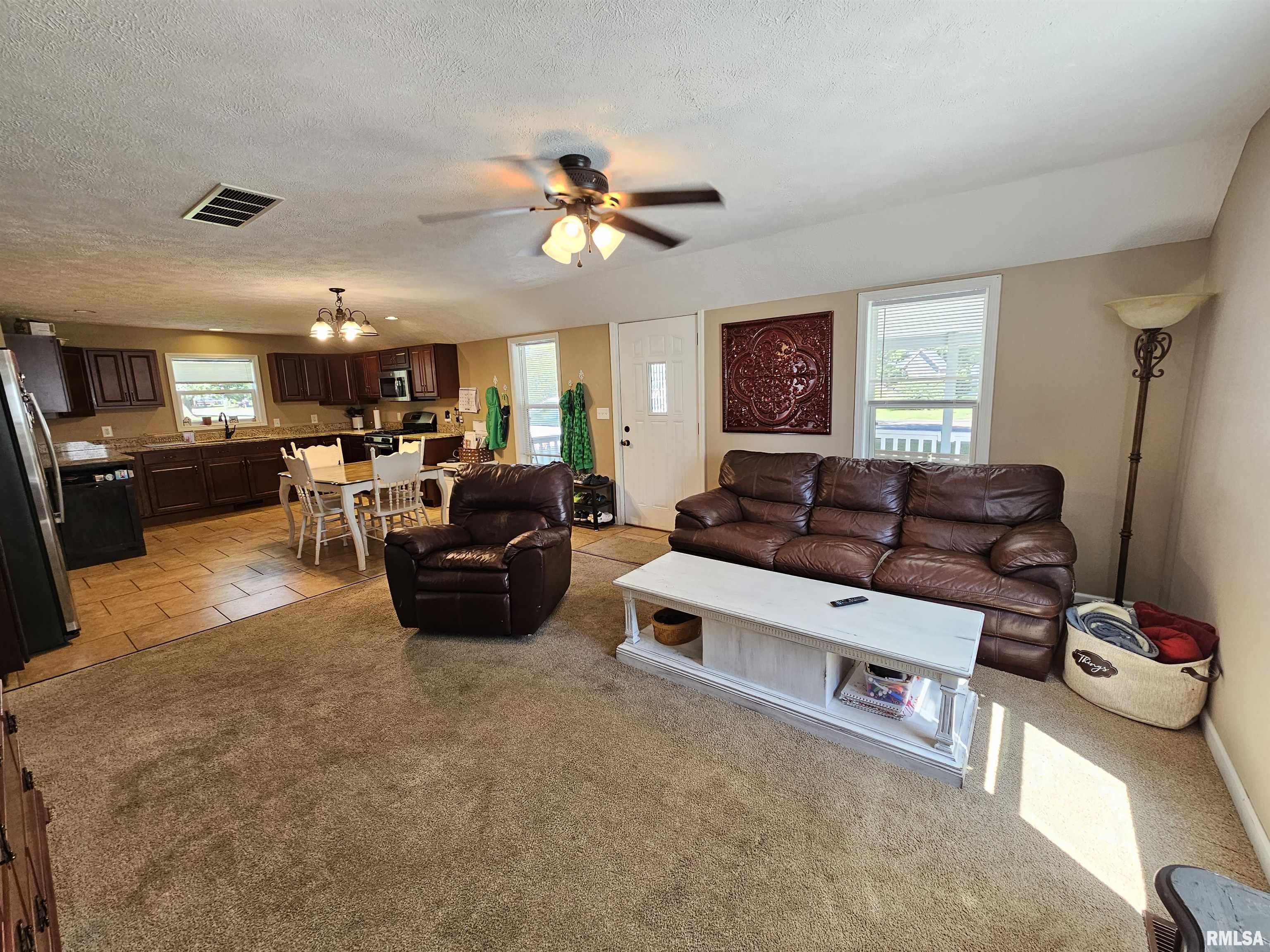 611 North Main Street Athens, IL 62613 - Photo 8 of 23 Gallery Image 8