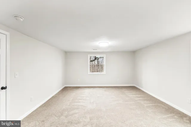 $350,000 | 190 Smokey Bear Trail, Harpers Ferry, WV 25425