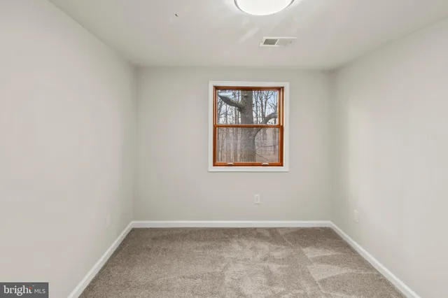 $350,000 | 190 Smokey Bear Trail, Harpers Ferry, WV 25425