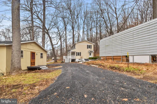 $350,000 | 190 Smokey Bear Trail, Harpers Ferry, WV 25425