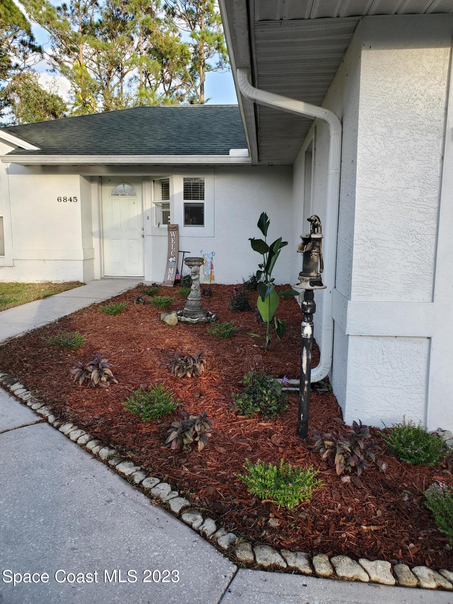 6845 Spring Street Cocoa, FL 32927 - Photo 9 of 45 20230204_171543