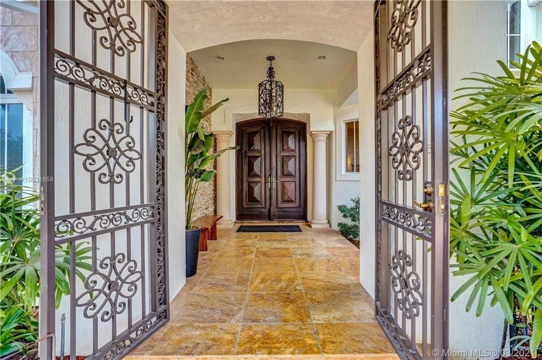 2920 Hunter Road Weston, FL 33331 - Photo 4 of 51 a view of front door of house