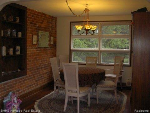 13961 West Commerce Road Milford, MI 48380 - Photo 6 of 23 Dining Room